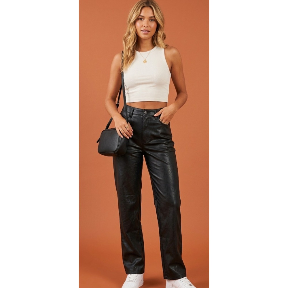 Hollister Pants Womens 0R‎ 24 Black Faux Leather High Rise Straight Leg